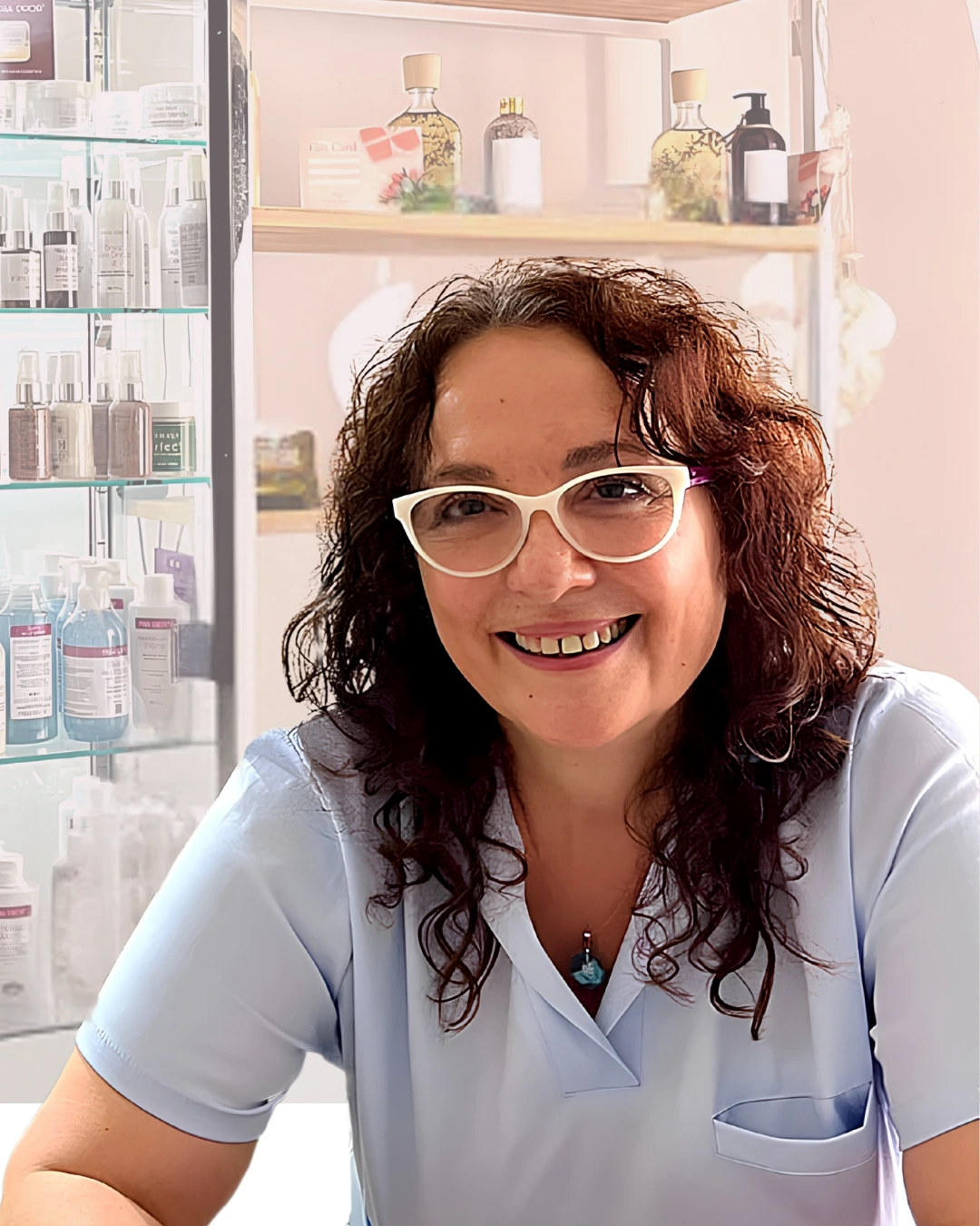 Patricia Savall — Dermatocosmiatra Integral